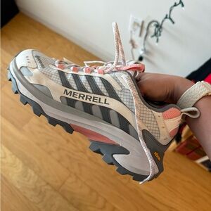 Merrell Speed Moab 2 Gore-Tex Women's Hiking Shoes in Gray and Pink